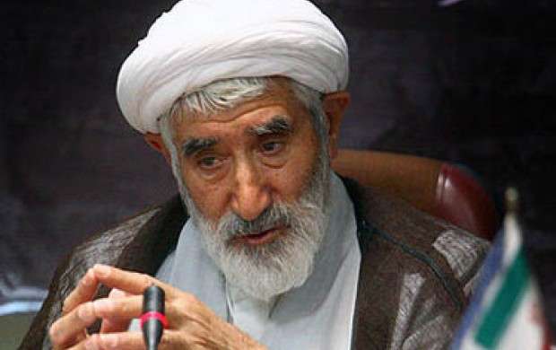 پیکر حجت‌الاسلام احمدی در قم تشییع شد