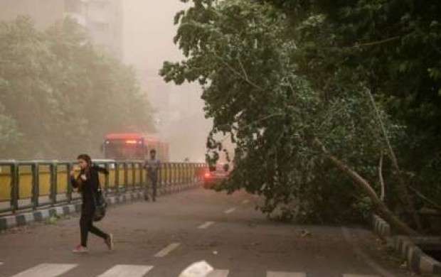 آماده‌باش کلانتری‌‌ها با توجه‌به‌ طوفان شدید تهران