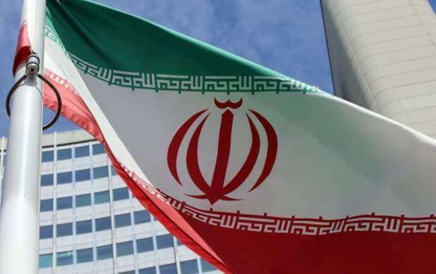 جمع‌آوری پرچم جعلی ایران در جام‌جهانی