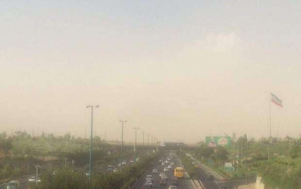 خیزش گرد و خاک در تهران