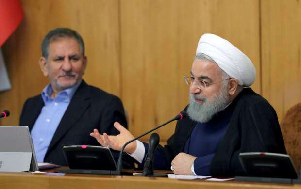 روحانی: قیمت ارز قطعا پایین خواهد آمد