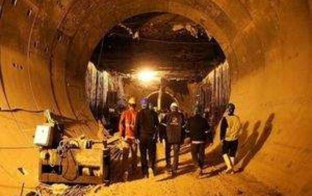 کارگران مترو ۶ ماه است بدون حقوق کار می‌کنند