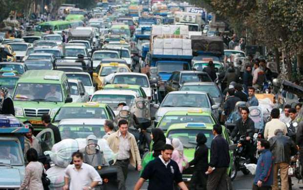 ترافیک نیمه سنگین در ورودی شهر تهران
