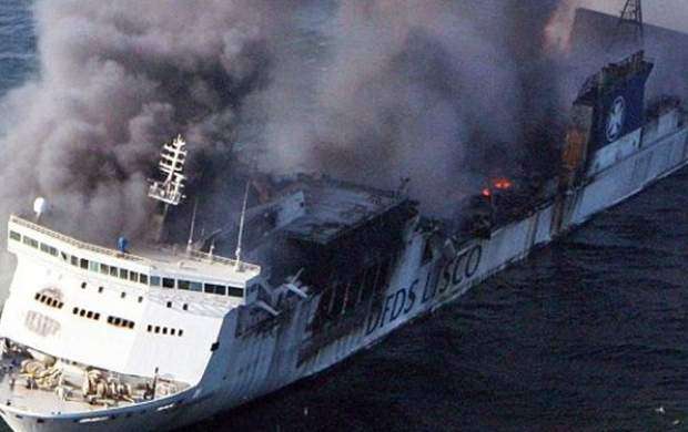 آتش گرفتن کشتی دانمارکی با ۳۳۵ مسافر