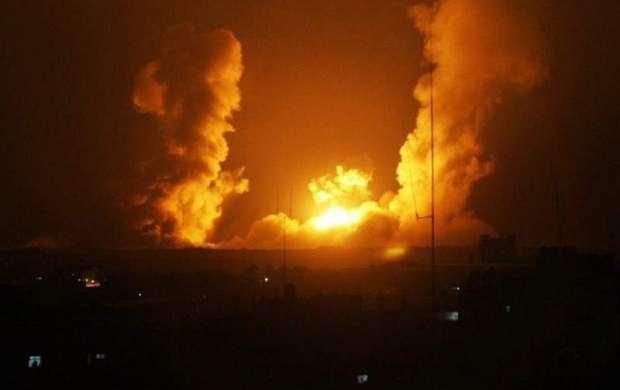 جنگنده‌های رژیم صهیونیستی غزه را بمباران کردند