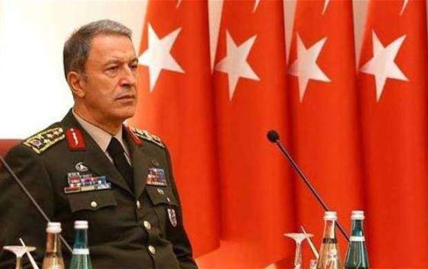 وزیر دفاع ترکیه: محال است از ادلب خارج شویم