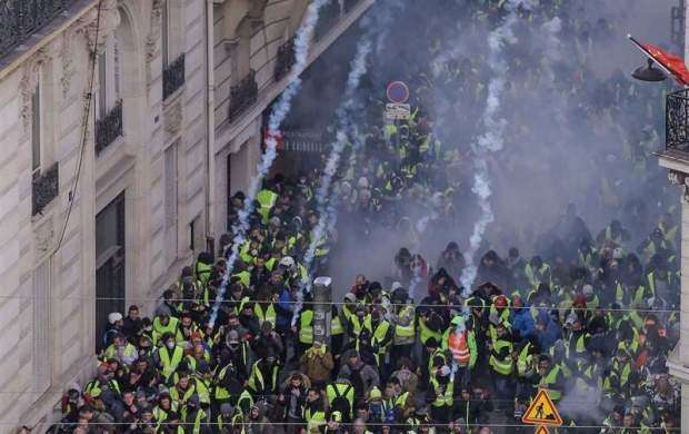 فرانسه: ۱۷۲۳ تظاهرات کننده را بازداشت کردیم