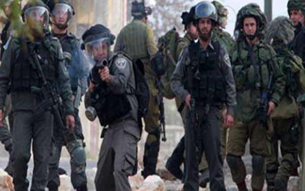 یورش نظامیان صهیونیست به فلسطینی ها در رام الله