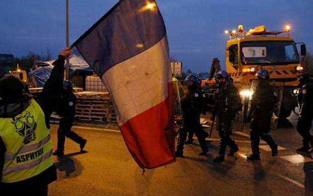 پلیس‌های فرانسوی هم اعتصاب می‌کنند
