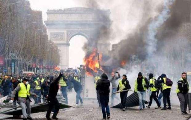 اعتراضات فرانسه به هفته ششم رسید