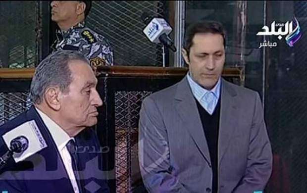 مبارک و مرسی در دادگاه رو در رو شدند
