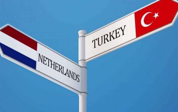 هلند٬ مقصد فرار مغزهای ترکیه