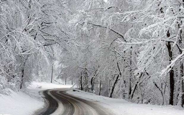 کولاک برف و لغزندگی جاده‌ها در روزهای آینده