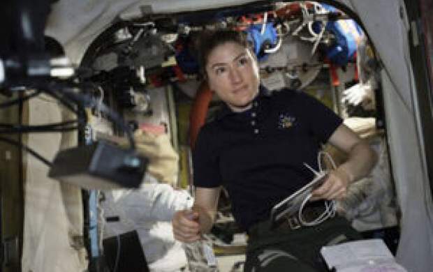 زنی که به دنبال رکورد اقامت در فضاست