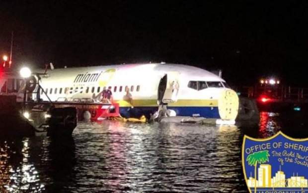 سقوط «بوئینگ ۷۳۷» آمریکا در رود فلوریدا