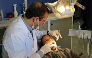 آیا اعمال دندانپزشکی روزه‌ را باطل می‌کند؟