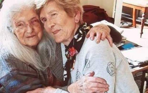 دیدار مادر و د‌ختری بعد از ۸۰ سال! +عکس