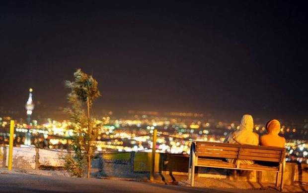ستیز با طبیعت شب در خیابان‌های پایتخت