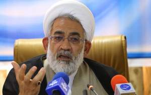 دادستان کل: هر جور دلم می‌خواهد می‌پوشم، نداریم
