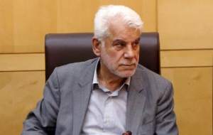 محمود بهمنی: دولت ریخت‌ و پاش‌ها را کم کند