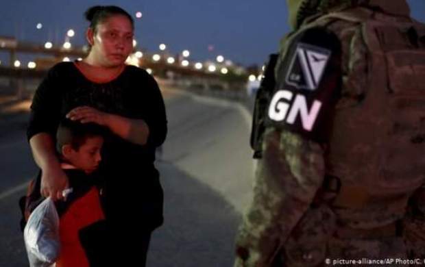 آمریکا حامیان مهاجران را در مرز مکزیک آزار می‌دهد