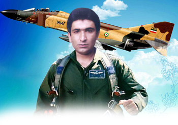 خلبانی که در دل بغداد صدام را ذلیل کرد