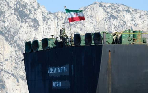 هشدار آمریکا به یونان درمورد کمک به نفتکش ایرانی