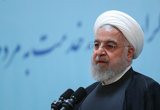 روحانی: امام در چهار سال پایانی عمرشان اختیارات فراوانی به دولت داد/ تا زمانی که اختیارات دولت بالا نباشد، مردم زندگی خوشی نخواهند داشت/ فساد با «بگیر و ببند» و «دادگاه» از بین نمی‌رود