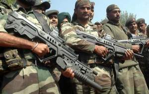 اولین مانور کماندوهای هندی در نزدیکی مرز پاکستان