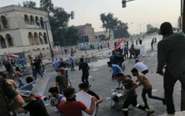 تیراندازی افراد ناشناس به معترضان عراقی