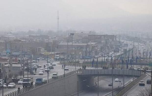 آلودگی هوا مدارس کدام مناطق تهران را تعطیل کرد؟