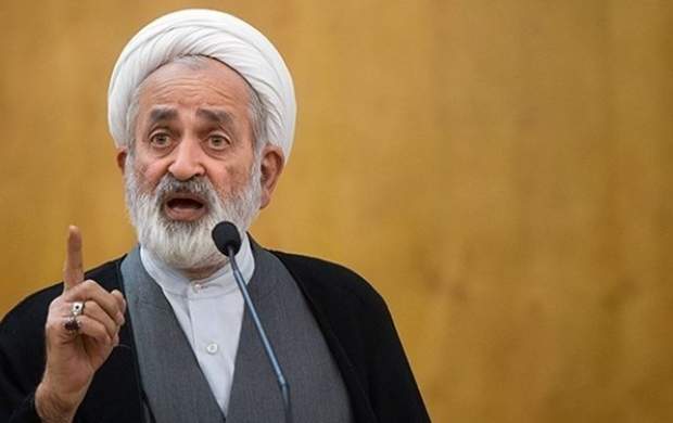 سالک: ملت ایران پای انقلاب ایستاده‌اند