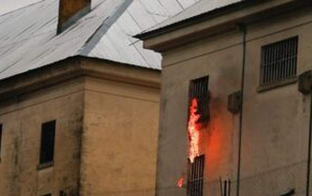 زندانی‌ها در آرژانتین زندان را به آتش کشیدند