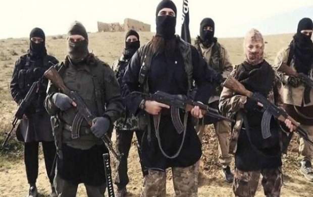 داعشی ها ۱۱ سوری را به گلوله بستند