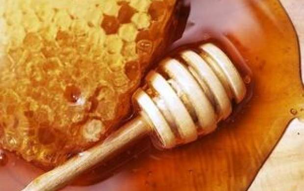فواید شگفت انگیز خوردن عسل قبل خواب