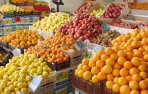 با ۱۰۰ هزار تومان چند کیلو میوه می‌شود، خرید؟