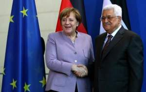 محمود عباس: آماده مذاکره با اسرائیل هستیم