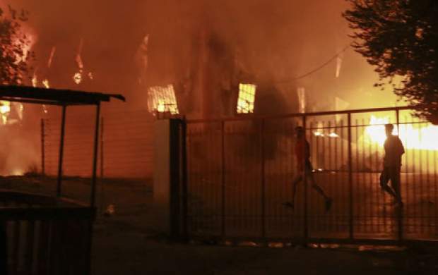 آتش‌سوزی گسترده در کارخانه لبنیات میهن