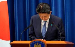 نخست‌وزیر سابق ژاپن بازجویی شد +جدول