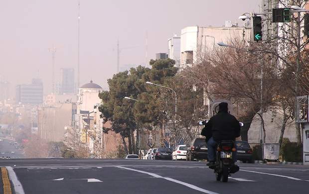 وضعیت هوای تهران هنوز قرمز است