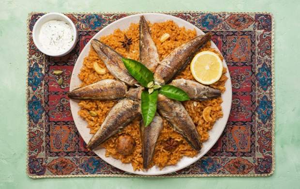 لیست لذیذترین غذاها و دسرهای عمان