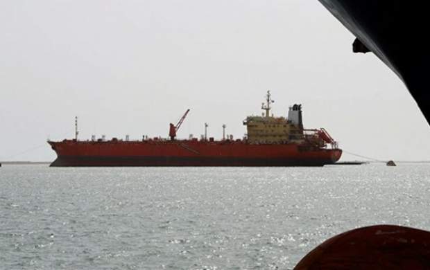 توقیف نفتکش ایرانی توسط اندونزی +عکس