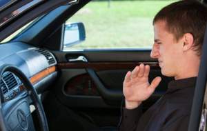 ۵ بوی نشان دهنده مشکلات فنی خودرو