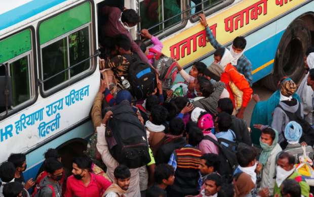 سونامی کرونا در هند و موج مهاجرت کارگران