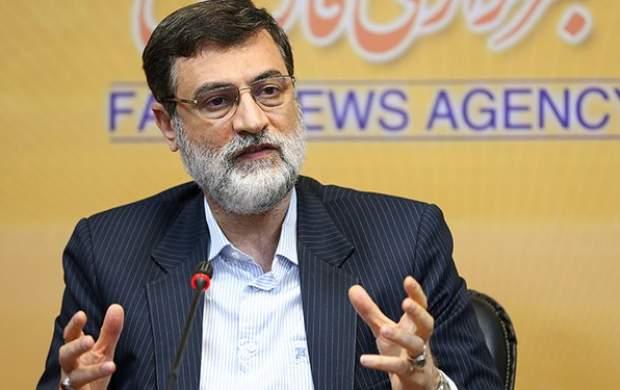 قاضی‌زاده هاشمی: تا پایان انتخابات در عرصه می‌مانم