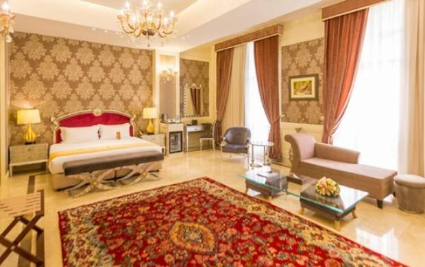 هتل اسپیناس پالاس؛ تجربه اقامت لوکس در تهران