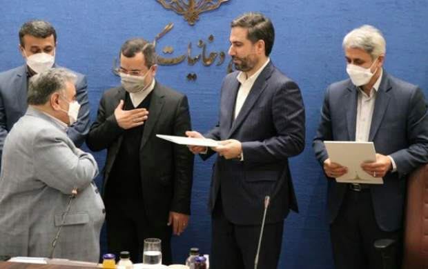 رد پای ۴ عضو دولت روحانی در رانت و فساد