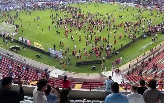بازی خشن و خونین فوتبال در مکزیک