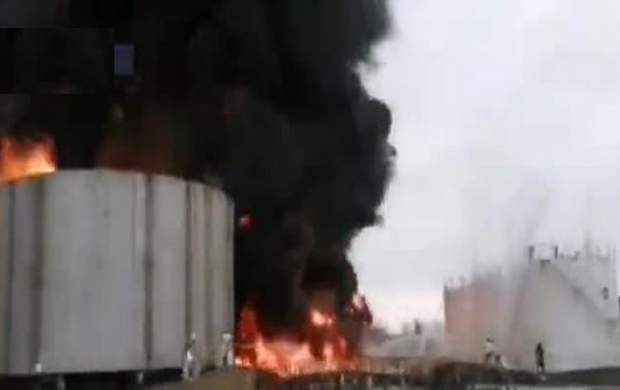 تصاویری از انفجار شدید انبار نفت در لوهانسک