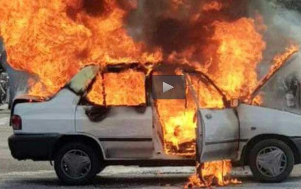 آتش زدن چند خودرو در ستارخان +فیلم
